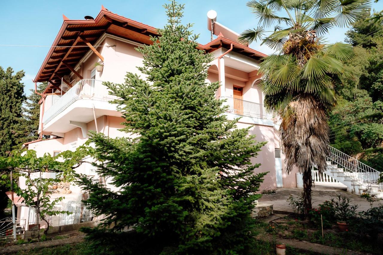 Serenity Hill Veria  Luaran gambar